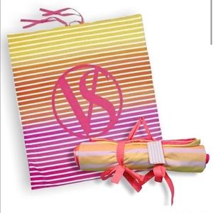 New pink Victoria’s Secret beach blanket